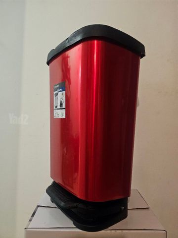 פח אשפה 40 ליטר