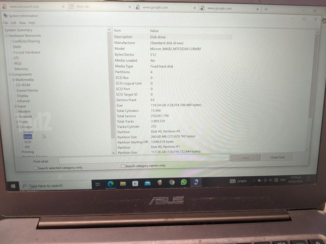 מחשב נייד ASUS UX305F