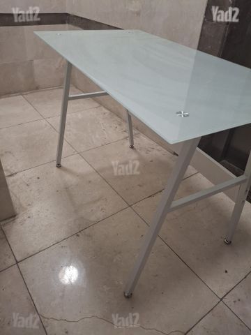 שולחן