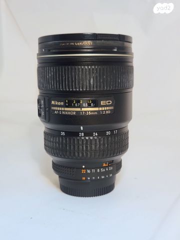 עדשה  Nikon ED 17-35 1: 2.8