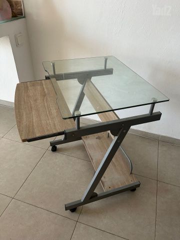 שולחן מחשב