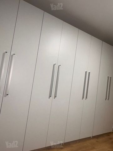 ארון בגדים