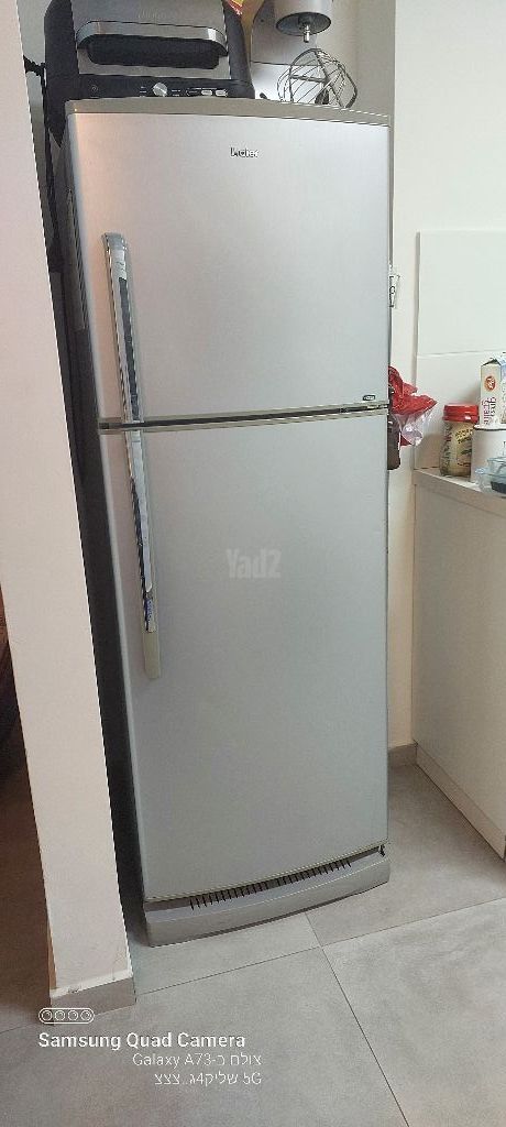 למכירה מקרר במצב מצוין