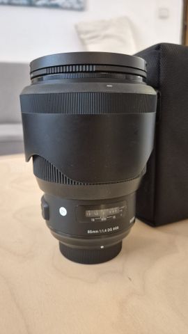Sigma 85mm 1.4