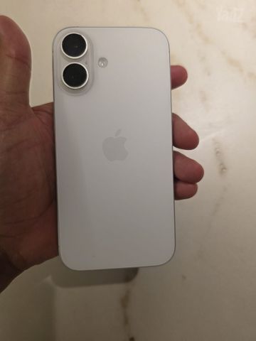 iPhone 16 128GB לבן, סוללה 92%