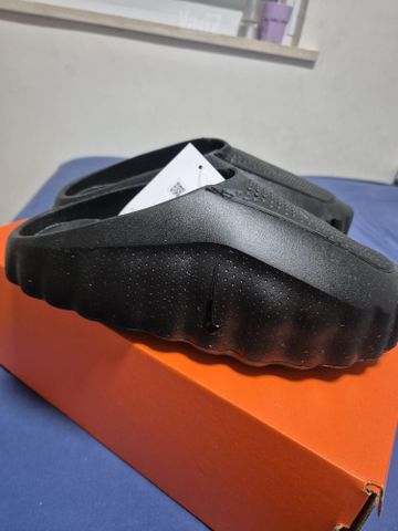 Nike minds 001  למכירה