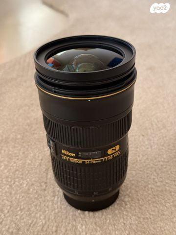 Nikon 24-70mm f/2.8 ED