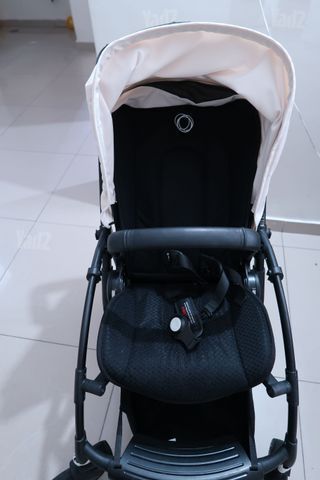עגלת בוגבו B6