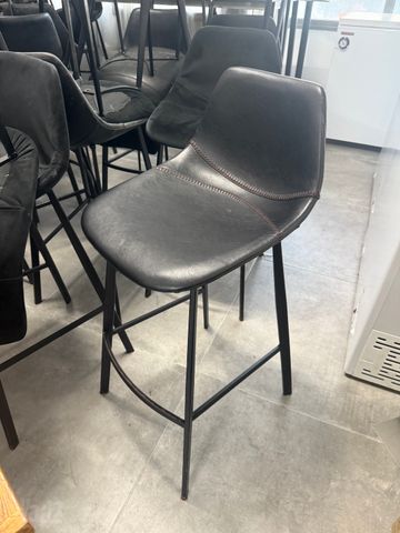 כיסאות