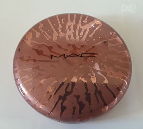 ברונזר חדש של MAC