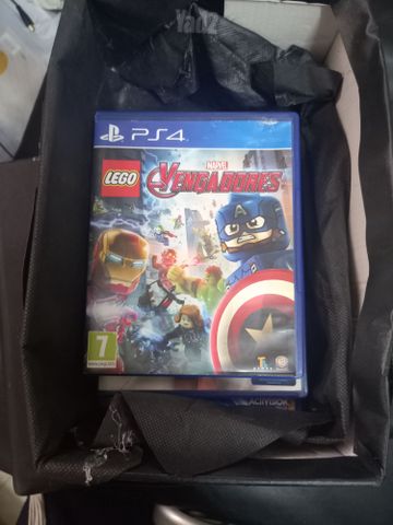 סוני 4 סלים