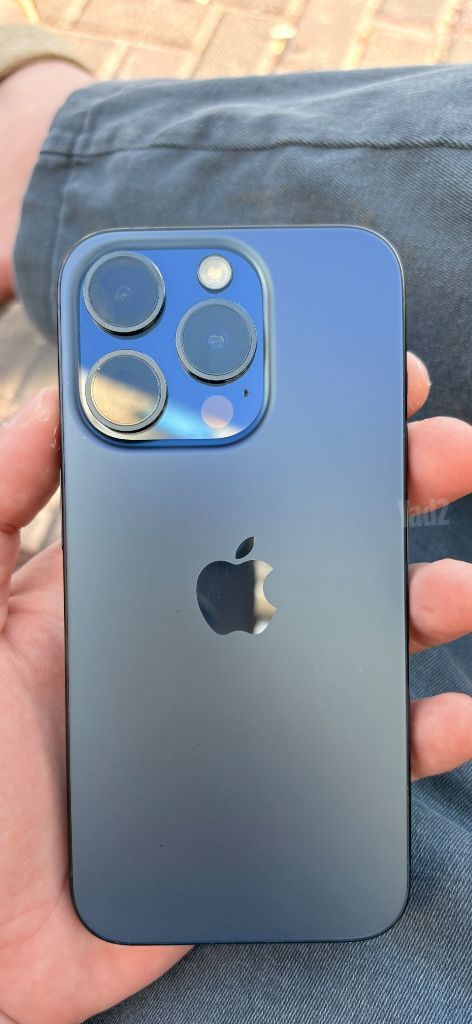 Iphone  15 pro 256