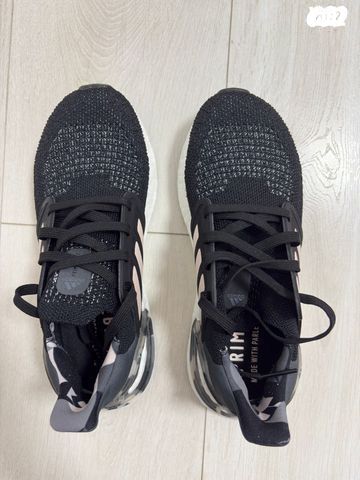 Adidas Ultraboost לנשים