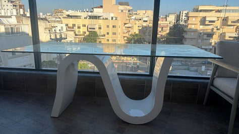 שולחן