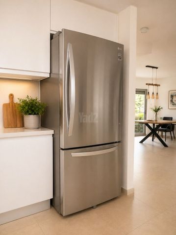 מקרר LG נירוסטה 720 ליטר.