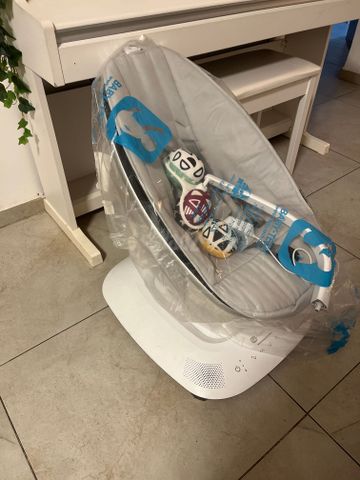 נדנדה לתינוק
