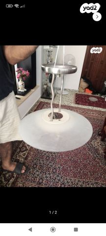 שתי מנורות לתליה