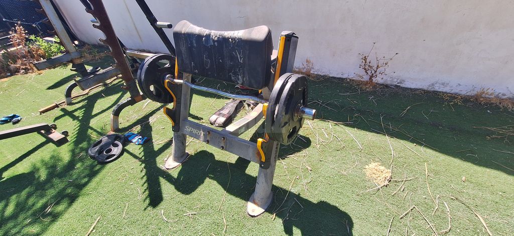 ספת פריצר וחצי כלוב