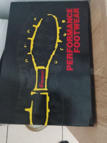 נעליים