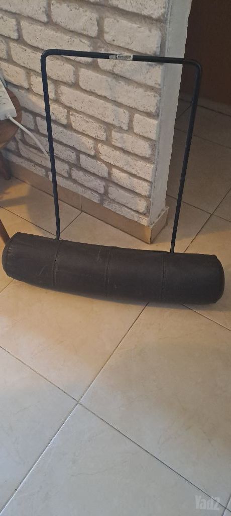 משענת ראש לספה