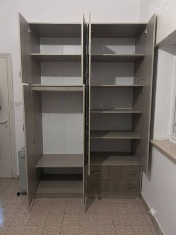ארון בגדים