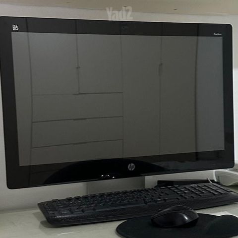 HP Pavilion 23-q120 All-in-One