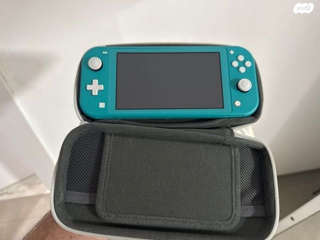 Nintendo switch Lite טורקיז