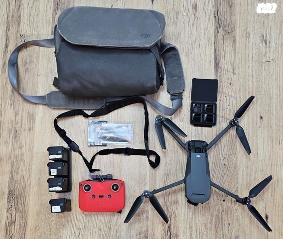 רחפן Dji Mavic 3 Combo