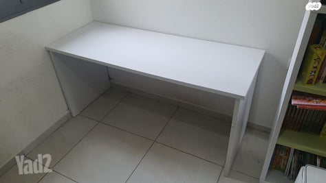 שולחן כתיבה