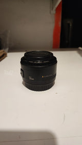 עדשת Canon EF 50mm f/1.8 II