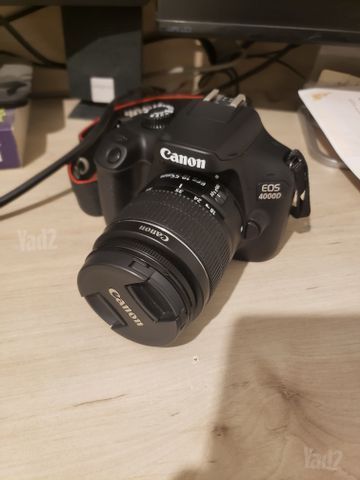 מצלמת Canon EOS 4000D