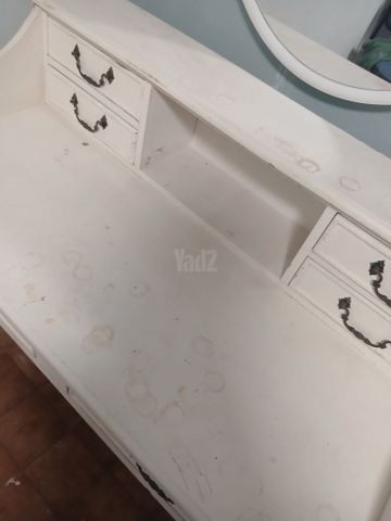 שידת איפור