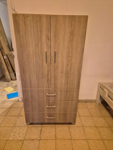 ארון כמו חדש