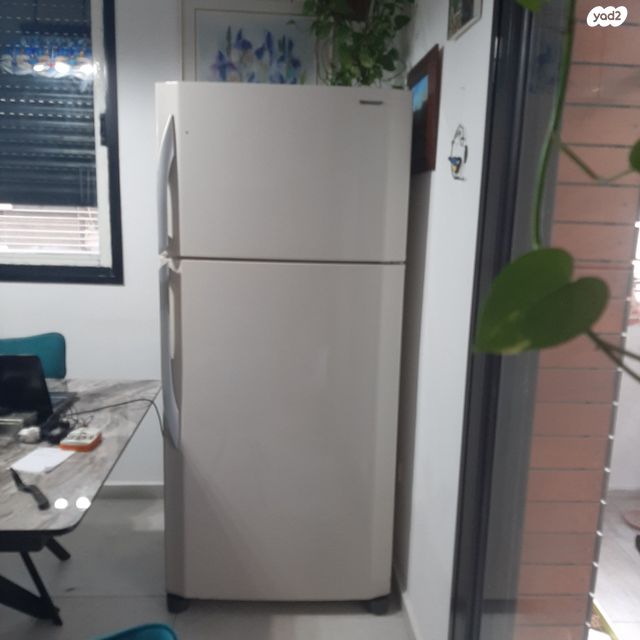 מקרר שארפ שמור