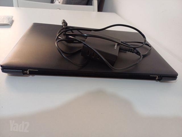 מחשב ASUS