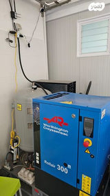 מדחס בורגי שקט