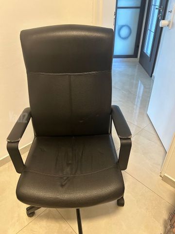 כסא משרד