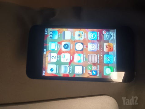 שתיי MacBook air ןIpod