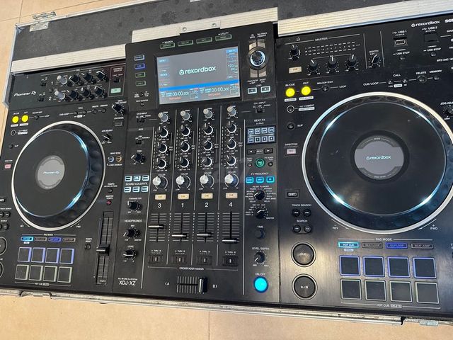 DJ Pioneer XDJ XZ All in one