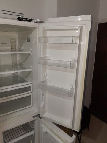 מקרר AMCOR דגם AFD 639