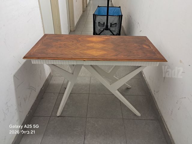 שולחן וינט'ג