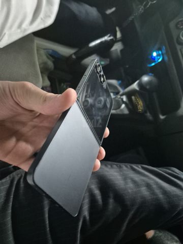 גלקסי Z Flip 7 (256GB)
