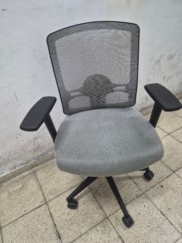 כיסא מחשב