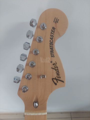 Fender Strat 72 Reissue Japan