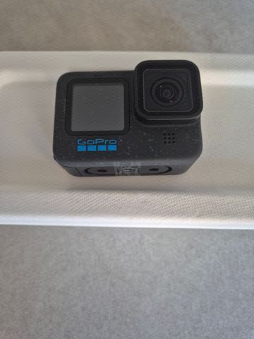 Go Pro Black 12