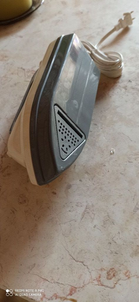 מגהץ מיתקפל
