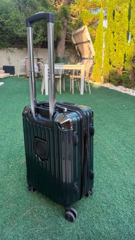 טרולי קטן חדש