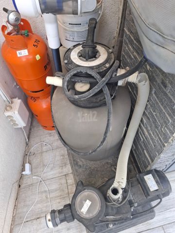 משאבת לבריכה
