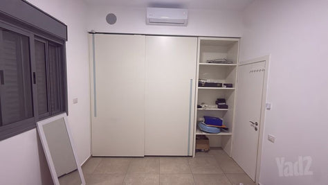 ארון בגדים