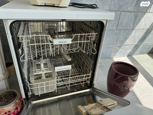 מדיח כלים Miele